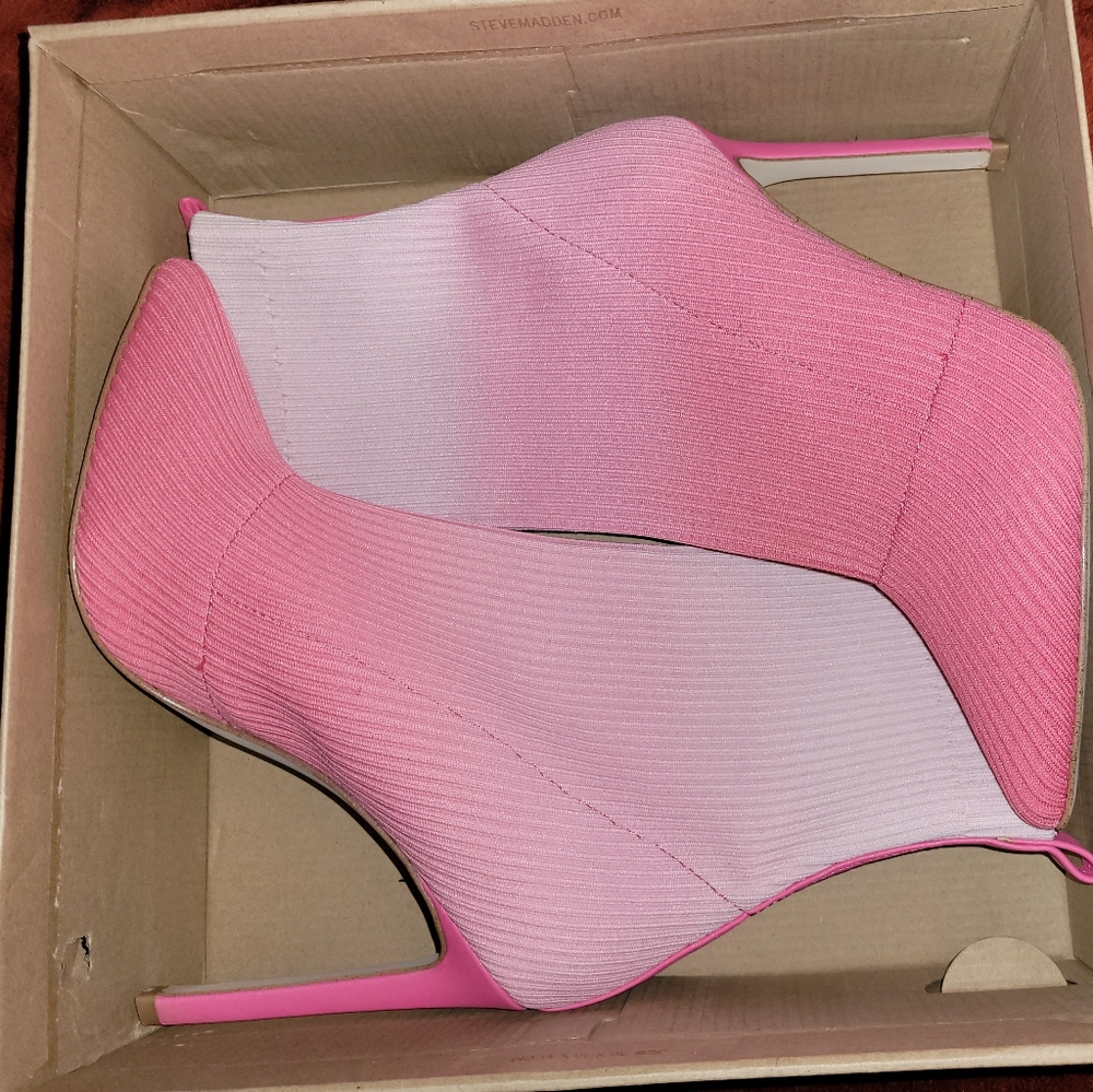 Steve Madden Pink Booties